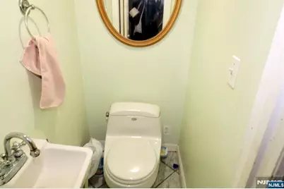 236 Ross Avenue, Hackensack, NJ 07601 - Photo 4