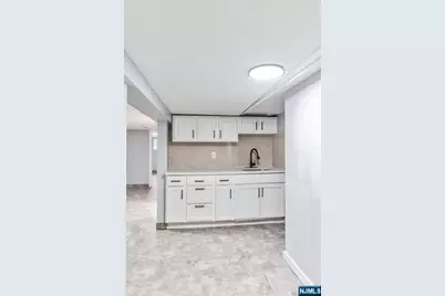 20 Edwin Place, Newark, NJ 07112 - Photo 26