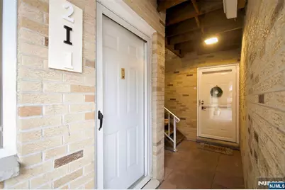 481 Walker Street 1I #1I, Fairview, NJ 07022 - Photo 4