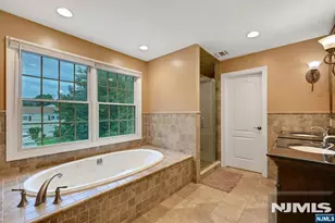 254 Wilson Ave, Paramus, NJ 07652 - Photo 28