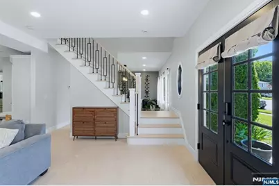 266 Wayne Avenue, River Edge, NJ 07661 - Photo 10
