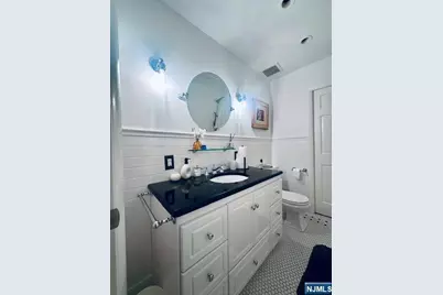 573 Kiowa Drive, Franklin Lakes, NJ 07417 - Photo 18