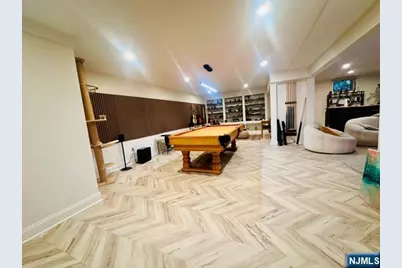 573 Kiowa Drive, Franklin Lakes, NJ 07417 - Photo 30