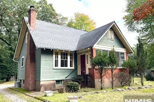 440 Cedar Ln, River Vale Township, NJ 07675 - Photo 2