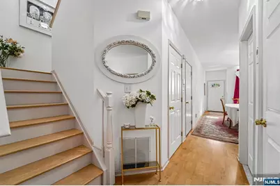 136 Cambridge Drive 1102 #1102, Nutley, NJ 07110 - Photo 14