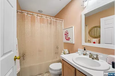136 Cambridge Drive 1102 #1102, Nutley, NJ 07110 - Photo 20