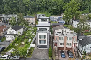 23 Lasher Ln, Edgewater, NJ 07020 - Photo 32