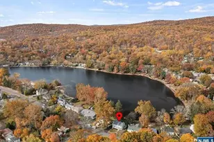 85 Lakeshore Dr, Oakland, NJ 07436 - Photo 20