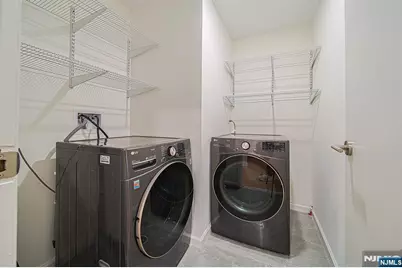 301 Grant Avenue 301 #301, Cliffside Park, NJ 07010 - Photo 18