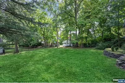 270 Bellair Road, Ridgewood, NJ 07450 - Photo 36
