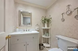 270 Bellair Rd, Ridgewood, NJ 07450 - Photo 18