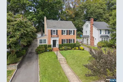36 Chapman Place, Glen Ridge, NJ 07028 - Photo 2