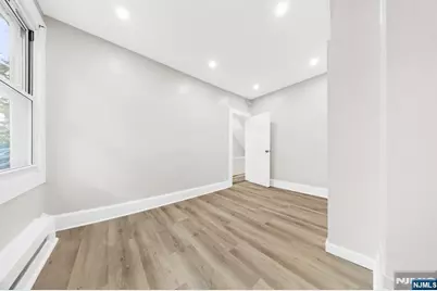 97 Sherman Street, Passaic, NJ 07055 - Photo 22
