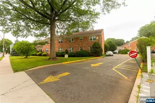 131 Fort Lee Road 131B, Teaneck Township, NJ 07666 - Photo 18