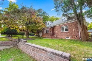 558 Broad Ave, Leonia, NJ 07605 - Photo 26