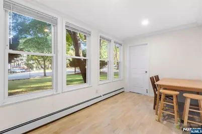 558 Broad Avenue, Leonia, NJ 07605 - Photo 8