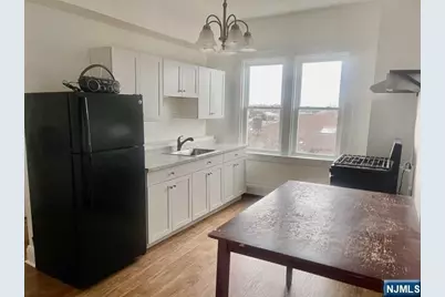182 Farnham Avenue, Lodi, NJ 07644 - Photo 6