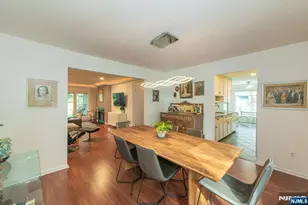 25 Braeburn Dr, Washington Township, NJ 07676 - Photo 8
