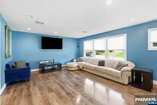 51 Princeton Terrace, Oakland, NJ 07436 - Photo 10