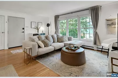 301 Claremont Avenue C0003 #C0003, Montclair, NJ 07042 - Photo 6