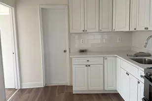25 Henry Street 1, Moonachie, NJ 07074 - Photo 4