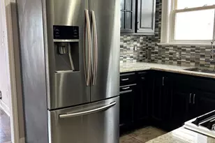 85 Manchester Pl 2, Newark, NJ 07104 - Photo 4