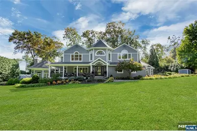 545 Miller Road, Wyckoff Township, NJ 07481 - Photo 4