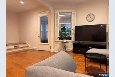 325 Sylvan Avenue, Leonia, NJ 07605 - Photo 8