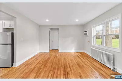 13-41 Sperber Road B #B, Fair Lawn, NJ 07410 - Photo 4