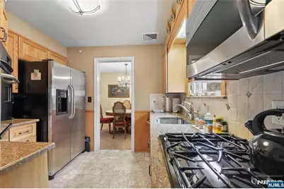 11-04 Harrison Drive, Fair Lawn, NJ 07410 - Photo 24