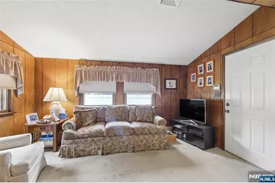 11-04 Harrison Drive, Fair Lawn, NJ 07410 - Photo 20