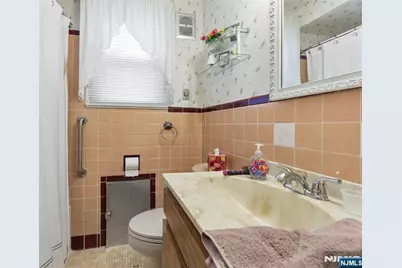 11-04 Harrison Drive, Fair Lawn, NJ 07410 - Photo 18