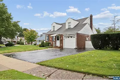 11-04 Harrison Drive, Fair Lawn, NJ 07410 - Photo 2