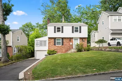 26 W Lawn Road, Livingston, NJ 07039 - Photo 22