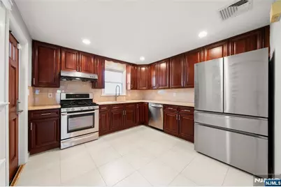 26 W Lawn Road, Livingston, NJ 07039 - Photo 10