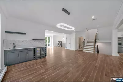 428 6th Street A #A, Palisades Park, NJ 07650 - Photo 10