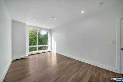 428 6th Street A #A, Palisades Park, NJ 07650 - Photo 36