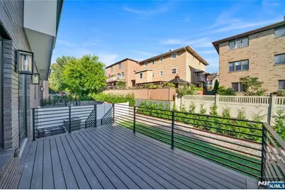 428 6th Street A #A, Palisades Park, NJ 07650 - Photo 44