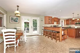 838 Iron Latch Rd, Franklin Lakes, NJ 07417 - Photo 6
