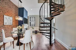 167 Wayne Street 403, Jersey City, NJ 07302 - Photo 4
