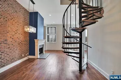 167 Wayne Street 403 #403, Jersey City, NJ 07302 - Photo 12
