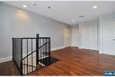 167 Wayne Street 403 #403, Jersey City, NJ 07302 - Photo 24