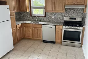 739 Lake Ave, Lyndhurst Township, NJ 07071 - Photo 2