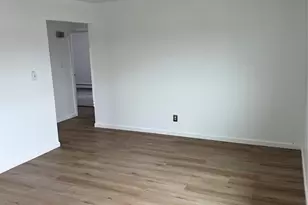 739 Lake Ave, Lyndhurst Township, NJ 07071 - Photo 6