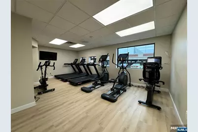 1203 River 20A #20A, Edgewater, NJ 07020 - Photo 24