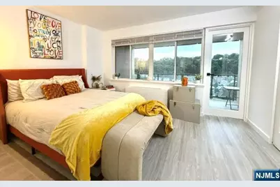 1203 River 20A #20A, Edgewater, NJ 07020 - Photo 12
