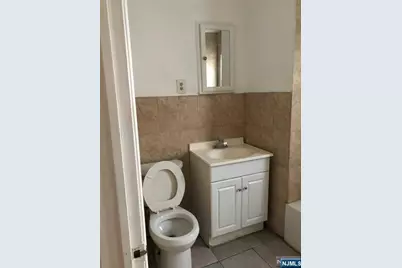 25 Glen Street 2 #2, Cliffside Park, NJ 07010 - Photo 12