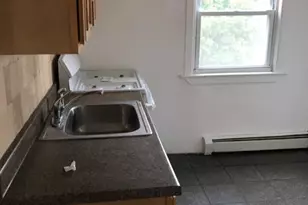 25 Glen Street 2, Cliffside Park, NJ 07010 - Photo 4