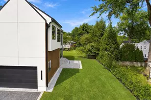 44 Spottswood Rd, Glen Rock, NJ 07452 - Photo 44
