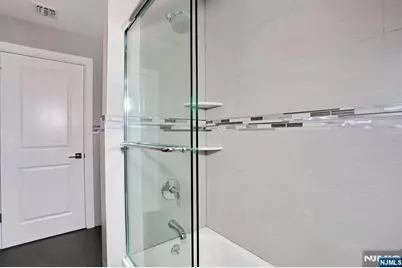 807 Inwood Terrace B #B, Fort Lee, NJ 07024 - Photo 38